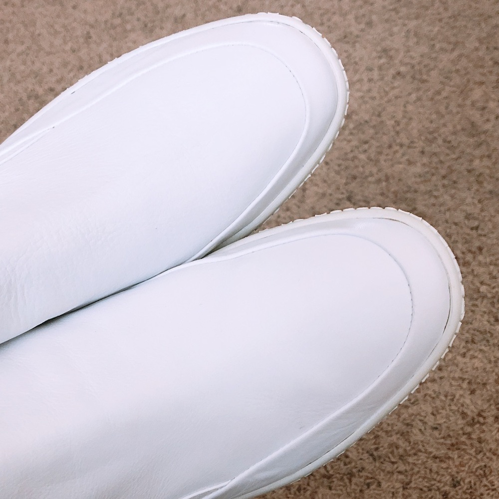 O.X.S. Woobie High Top Leather Sneakers in White, Size 11, New in Box - Picture 8 of 12